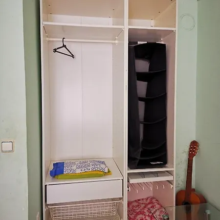 Penzion Central 5 Min Beach Apartment With Bathtub *